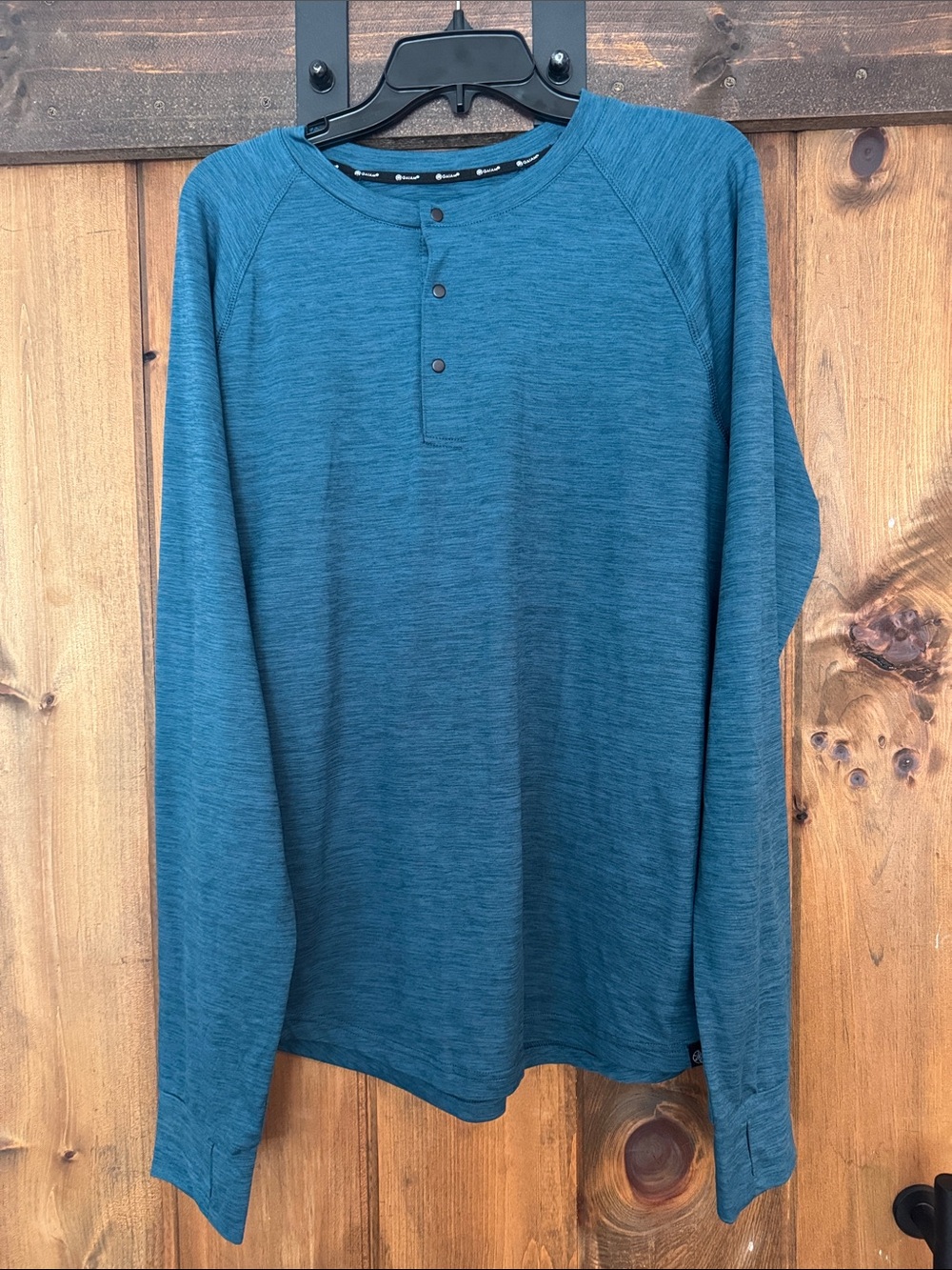 GAIAM Men's Teal Long-Sleeve Henley Shirt